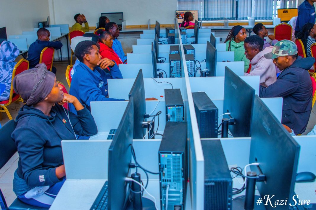 MP Machua Waithaka urges youth in Ndumberi to register for free digital skills courses at the Jitume ICT Hub