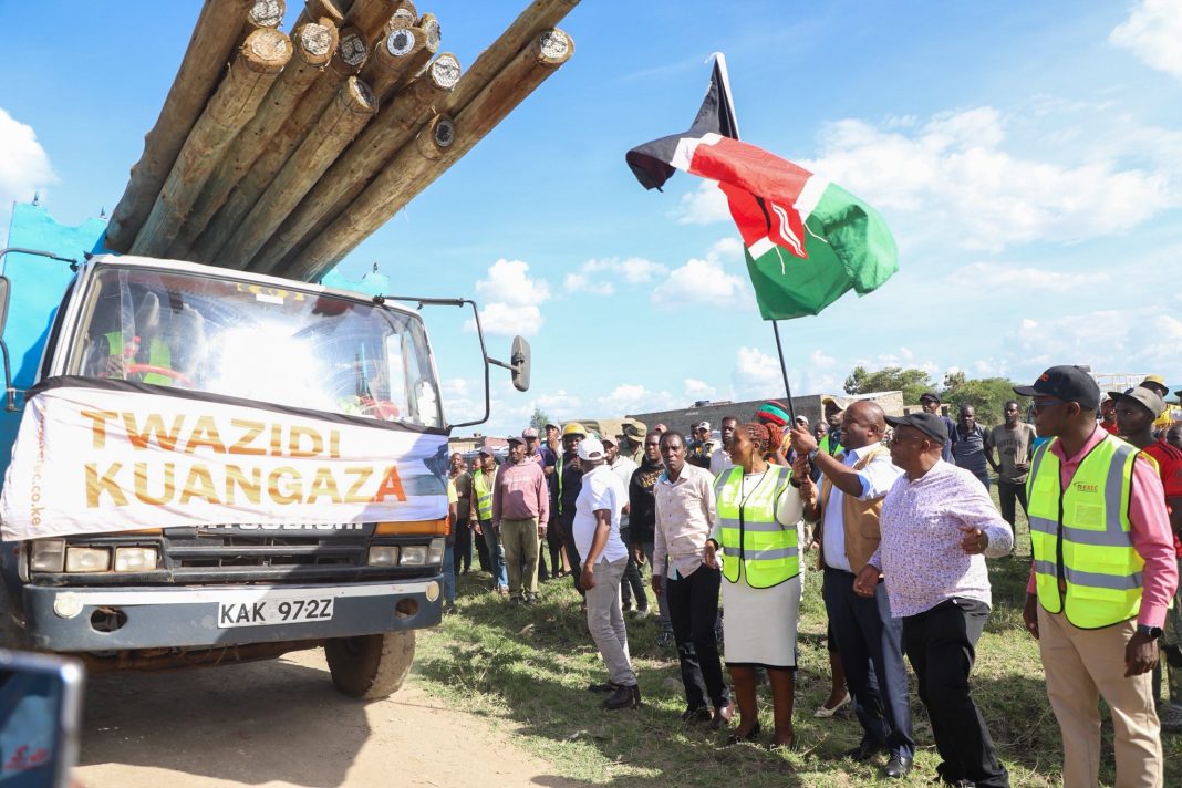 PS Energy Kamau Wachira flags off Ksh409.4 million Munyaka last mile electrification project in Kiambu County to power 2,100 households