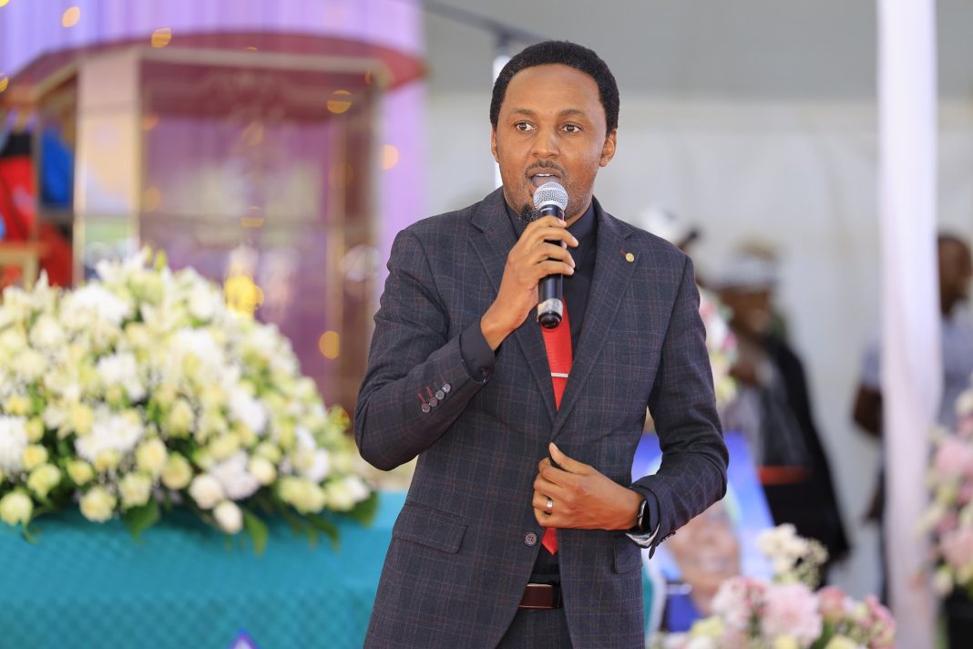 Senator Thang’wa pushes for free education starting next term