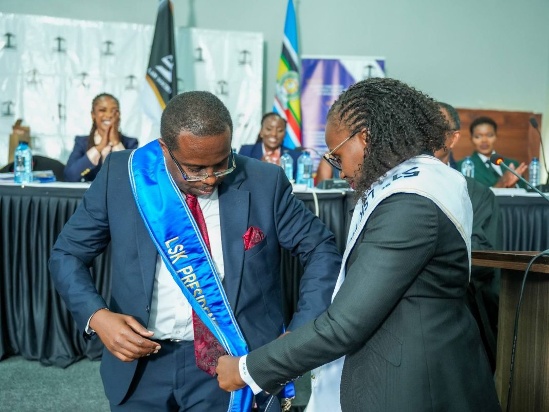 Odhiambo hands LSK leadership to Kanjama