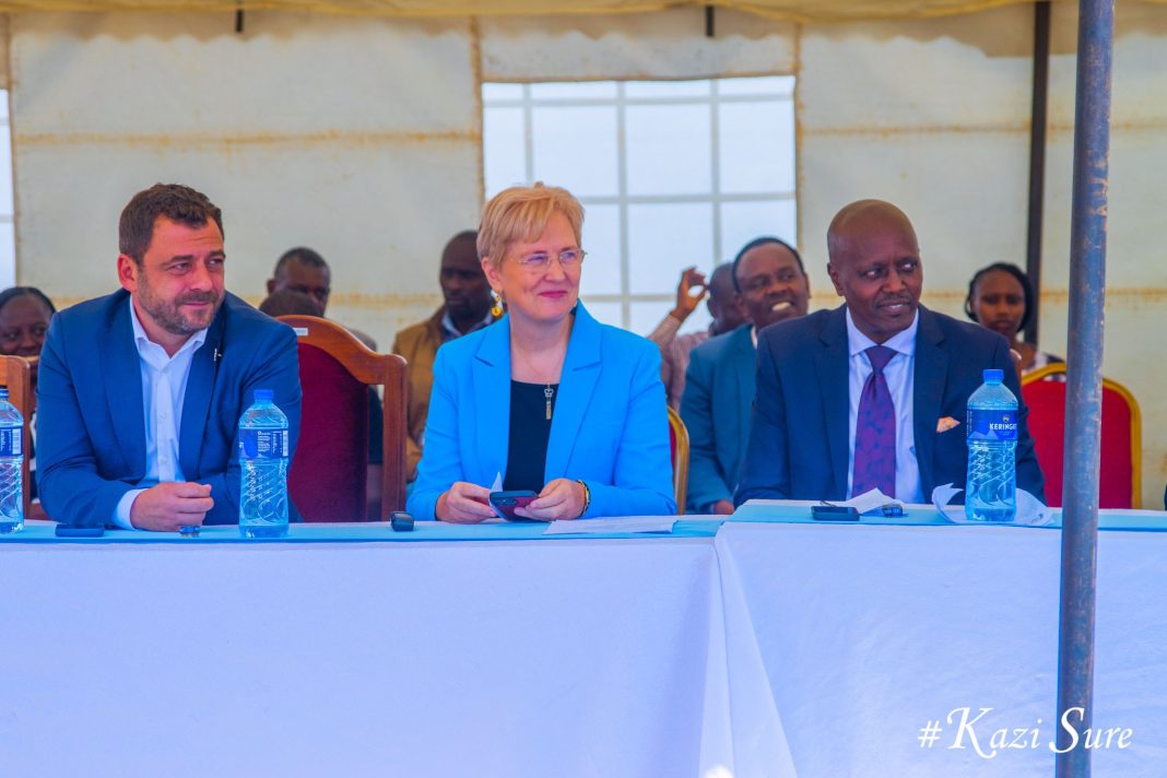 Romania supports Ndumberi ICT youth training