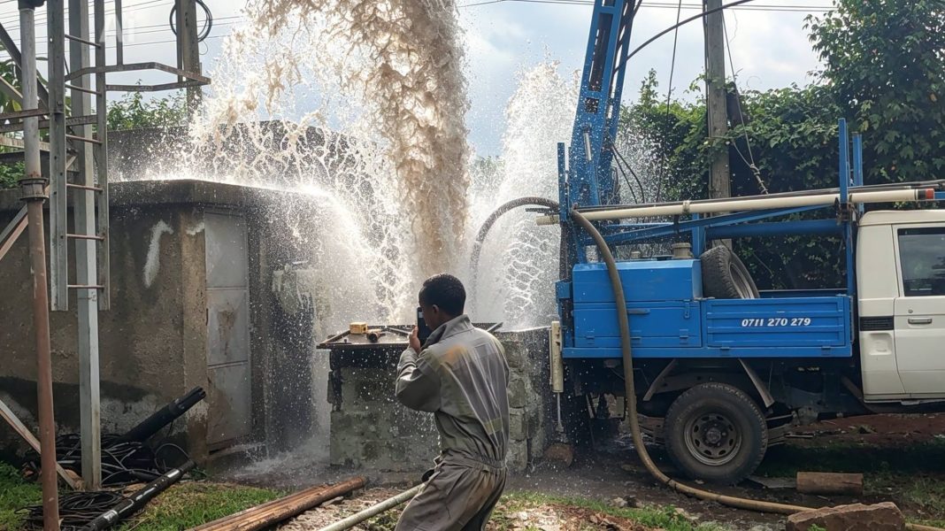 Gitaru borehole flushing ahead of solar upgrade